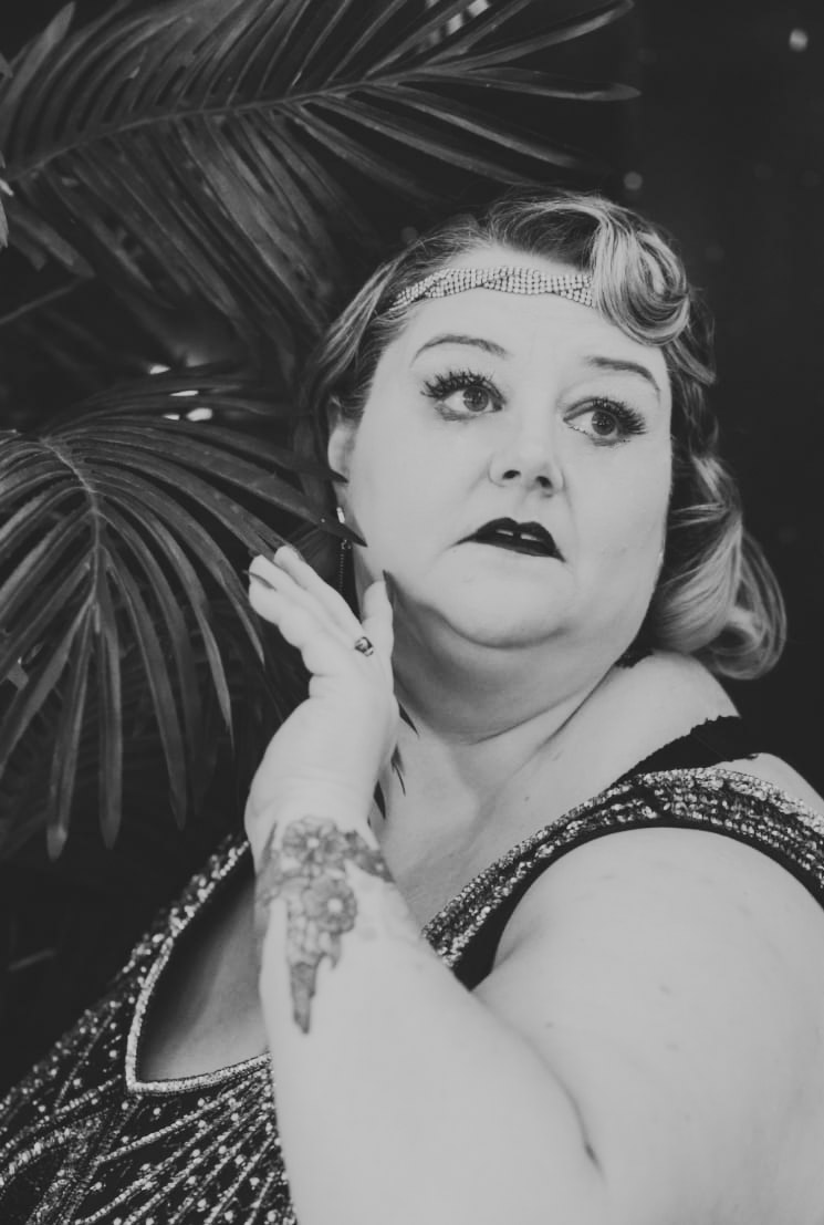 Gorgeous Gatsby Girl - Secret Plus Size Goddess