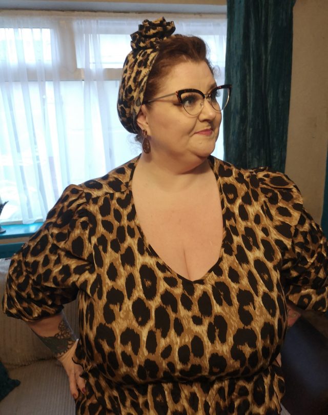 Shein, Shein Gals, Shein Curve, Asos, Asos Curve, Leopard Print, Leopard Print Dress, Leopard Print Glasses, Fedora, Hat Wearer, Hat Style, Glasses Wearer, Specs Appeal, Specsy, Turban Time, Turban Wearer