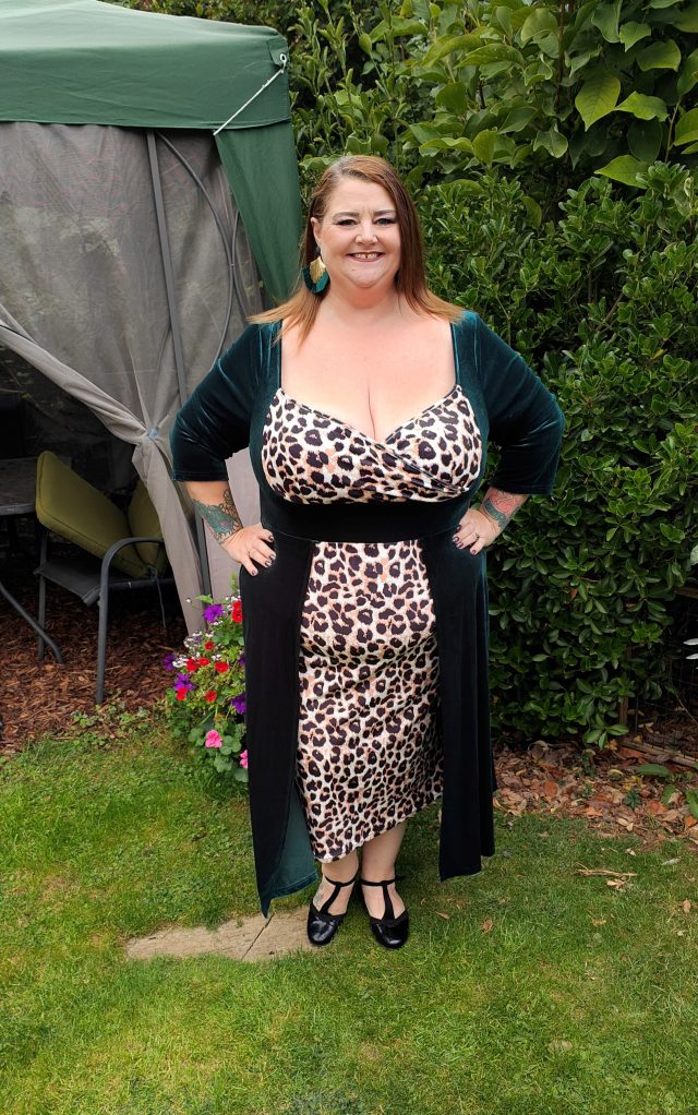 Retro Peaches, Retro Peaches X Shein, Shein Clothing, Shein Plus Size Clothing, Shein Gals, Shein Collaboration, Leopard Print Dress, Leopard Print, Vintage Style Dress, Vintage Dress, Vintage Repro, Vintage Gal