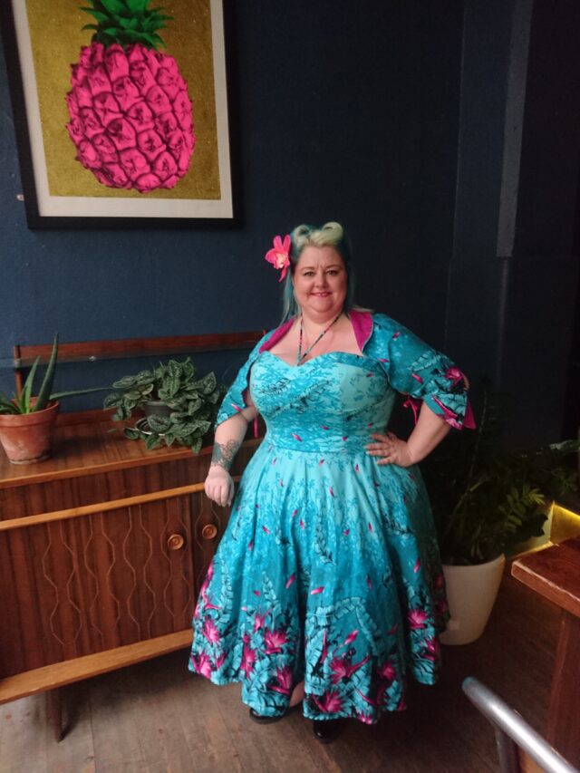 Plus Size Dresses, Plus Size Fashion, Plus Size Vintage, Plus Size Style, Size 26 Style, Plus Size Blogger, Plus Size Fashionista, Plus Size Designers, Vixen By Micheline Pitt, Pin Up Girl Clothing, Lady V London, Lady Vintage,