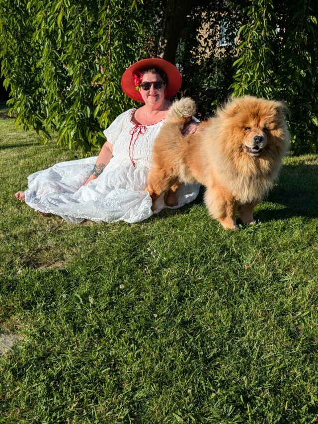 Jessakae, Jessakae Dresses, Timebomb Vintage, Lady Peackock HQ, theodore, VE Day, Plus Size Clothing, Plus Size Fashion, Plus Size Style, Vintage Style, Mary Poppins, VE Day Celebrations, Kylie Minogue,