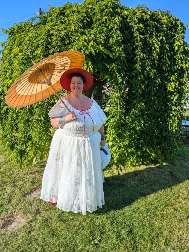 Jessakae, Jessakae Dresses, Timebomb Vintage, Lady Peackock HQ, theodore, VE Day, Plus Size Clothing, Plus Size Fashion, Plus Size Style, Vintage Style, Mary Poppins, VE Day Celebrations, Kylie Minogue,