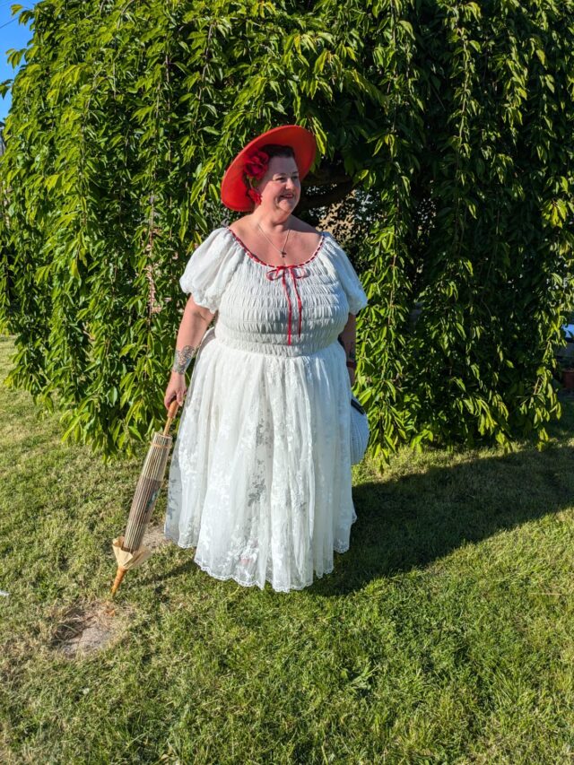 Jessakae, Jessakae Dresses, Timebomb Vintage, Lady Peackock HQ, theodore, VE Day, Plus Size Clothing, Plus Size Fashion, Plus Size Style, Vintage Style, Mary Poppins, VE Day Celebrations, Kylie Minogue,