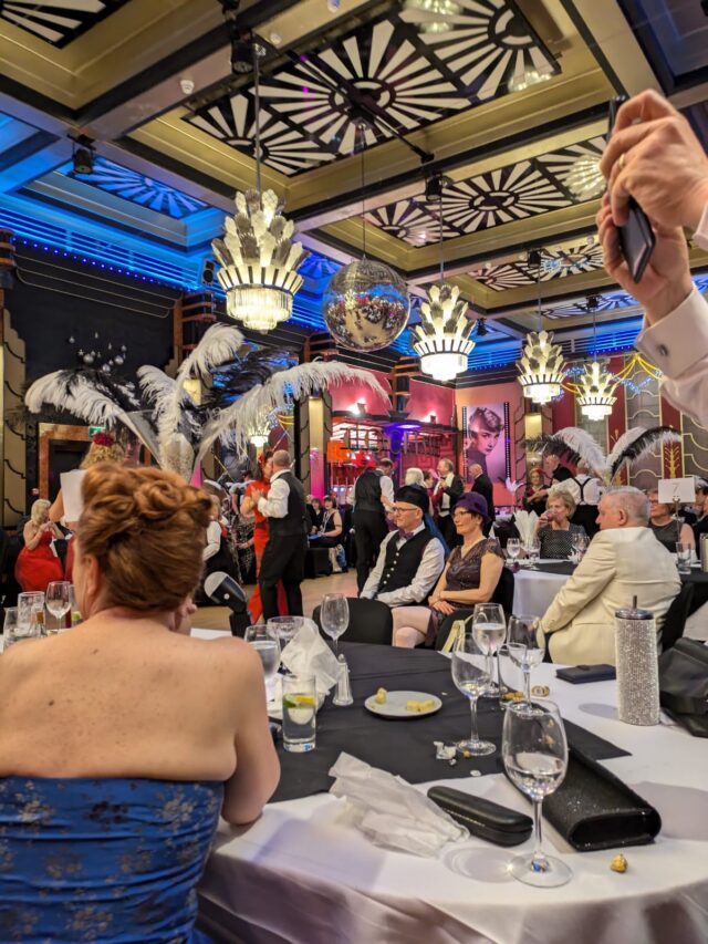 The Earl of Doncaster, Vintage Weekend Away, Vintage Dinner Dance, Vintage Ball, Vintage Style, Vintage Fashion, Vintage Times, Hope and Ivy, Pin Up Girl Clothing, Plus Size Fashion, Plus Size Vintage, Plus Size Style, Plus Size Fashionista