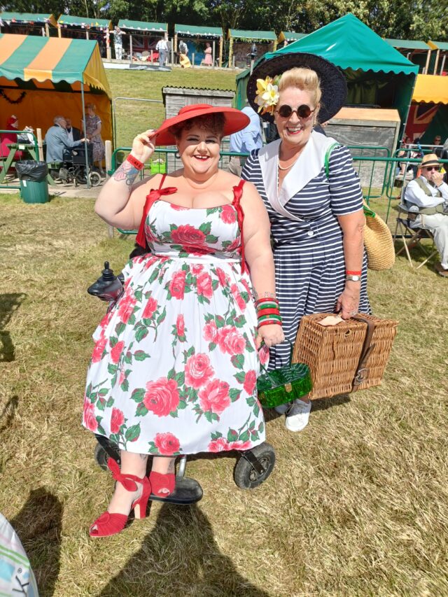 Twinwood, Twinwood Festival, Twinwood Weekend, Vintage Festival, Vintage Event, Vintage Style, Vintage Clothing, Vintage Life, Live Music, Vintage Friends, Live Bands, Miss Candyfloss, Vixen by Micheline Pitt, Unique Vintage, The Heritage Milliner, Rocket Originals