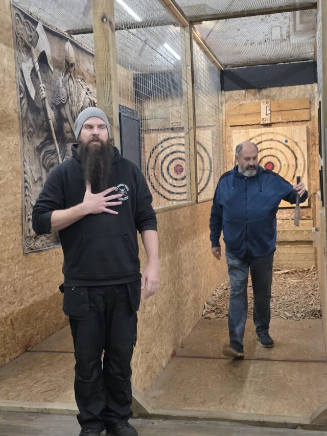 The Bearded Viking, The Bearded Viking Axe Throwing, Axe Throwing, Axe Throwing Northamptonshire, Sunday Funday, Vikings, 