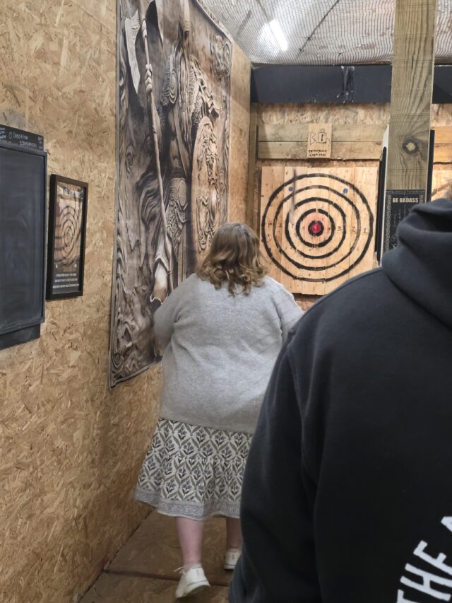 The Bearded Viking, The Bearded Viking Axe Throwing, Axe Throwing, Axe Throwing Northamptonshire, Sunday Funday, Vikings, 