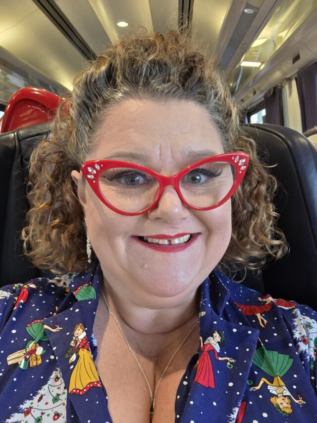 London Trip, Panto, Charing Cross Theatre, Charing Cross Panto, Beauty and the Beast, The Crooners, The Crooners at Christmas, Donutelier, Fortnum and Mason, Laduree Macarons, Harry Potter