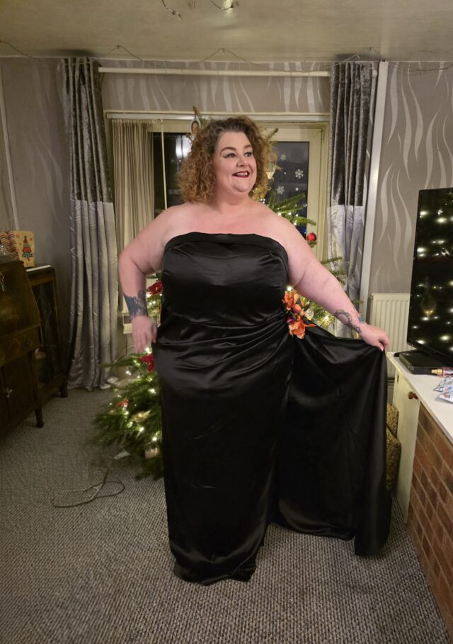 Unique Vintage, Barbie X Unique Vintage Collaboration, Evening Gown, Enchanted Evening Gown, Plus Size Gown, Plus Size Evening Wear, Plus Size Ballgown, Plus Size Dress, Shazam Hair Flowers, Pin Up Hair Flowers