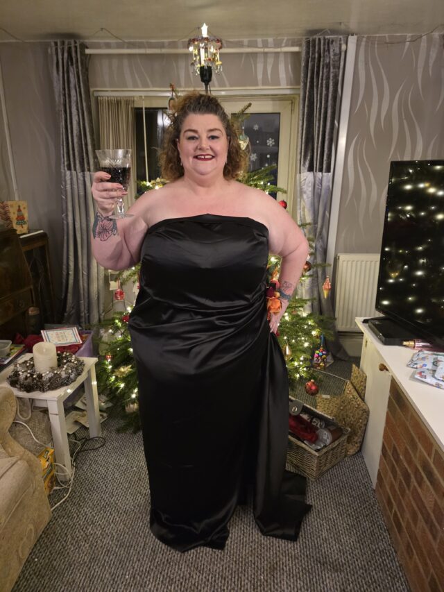 Unique Vintage, Barbie X Unique Vintage Collaboration, Evening Gown, Enchanted Evening Gown, Plus Size Gown, Plus Size Evening Wear, Plus Size Ballgown, Plus Size Dress, Shazam Hair Flowers, Pin Up Hair Flowers