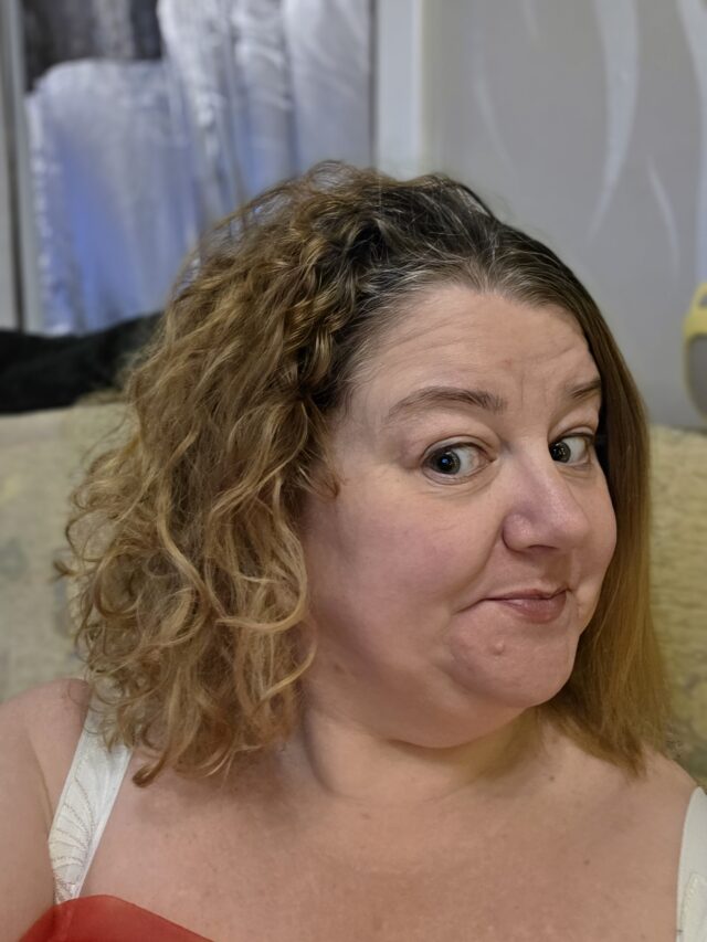 Shark Glam Multistyler, Curly Hair, Curly Hair Styler, Dyson Airstyler, Straight Hair, Curly Hair Issues